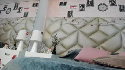 Snapshot of im_gaia chatting on 27, 10, 2025 Im Gaia online show from 27, 10, 2025