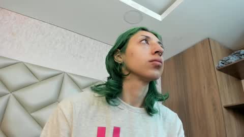 Snapshot of im_gaia chatting on 9, 11, 2025 Im Gaia online show from 9, 11, 2025