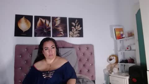 Hellen online show from 13, 10, 2025
