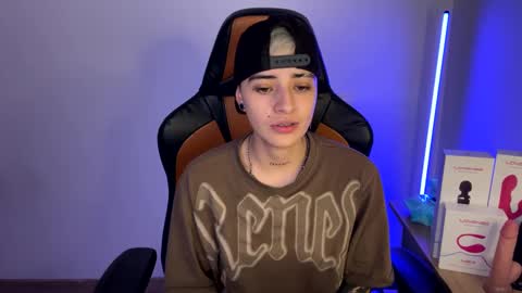 Laia online show from 6, 2, 2025