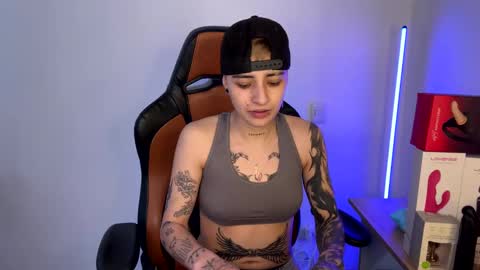 Laia online show from 18, 2, 2025