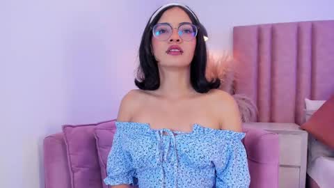 Lilyy  online show from 13, 4, 2026