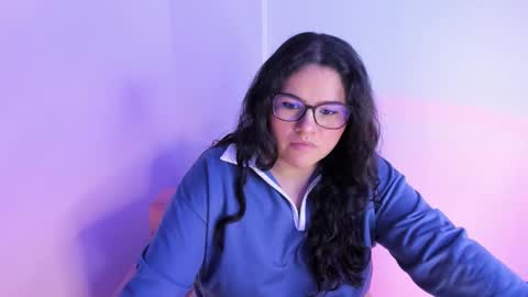 mei mei uwu online show from 17, 10, 2025