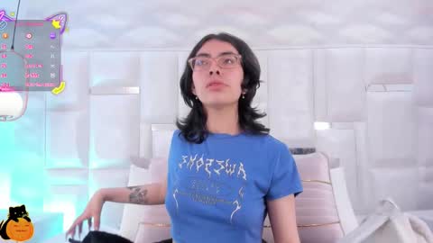 Moly  online show from 26, 10, 2025