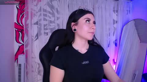 Snapshot of im_rosse_ chatting on 13, 5, 2026 Jade Rosse online show from 13, 5, 2026