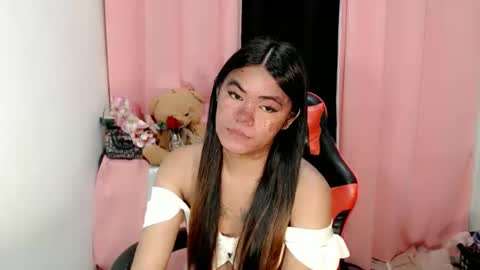 Snapshot of im_yourfairyannaxx chatting on 11, 11, 2025 im_yourfairyannaxx online show from 11, 11, 2025