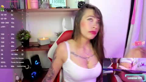 Lisa Hyga online show from 2, 11, 2025