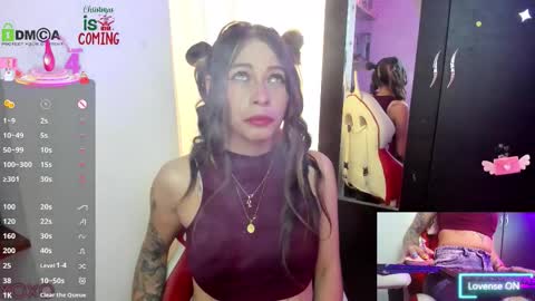 Lisa Hyga online show from 4, 12, 2025