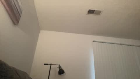 Snapshot of imdirtydan024 chatting on 18, 12, 2025 imdirtydan024 online show from 18, 12, 2025