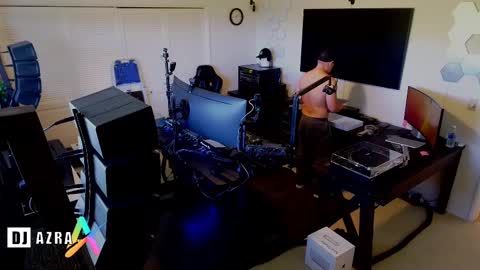 DJ Azra online show from 22, 2, 2025