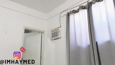 Snapshot of imhaymed chatting on 23, 2, 2025 Haymed Montao online show from 23, 2, 2025