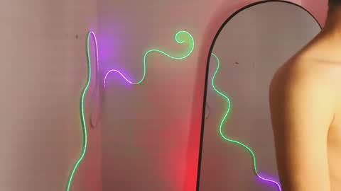 Juan Sebastian online show from 7, 1, 2026