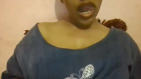 Snapshot of imlovelyrose chatting on 4, 3, 2025 ROSE online show from 4, 3, 2025