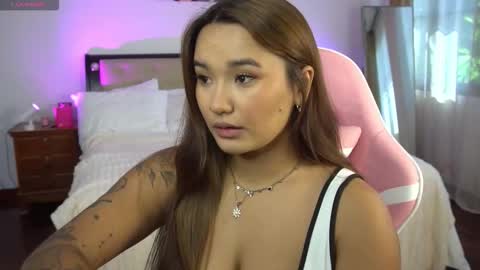 Snapshot of immahawaii chatting on 16, 11, 2025 Imma online show from 16, 11, 2025