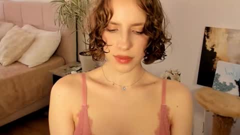 Snapshot of imogensy chatting on 31, 3, 2026 my name Imo Fansly online show from 31, 3, 2026