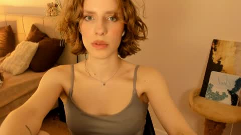 Snapshot of imogensy chatting on 4, 4, 2026 my name Imo Fansly online show from 4, 4, 2026