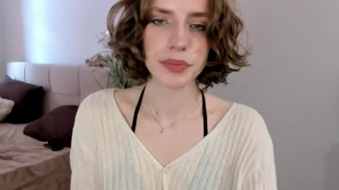 Snapshot of imogensy chatting on 15, 4, 2026 my name Imo Fansly online show from 15, 4, 2026