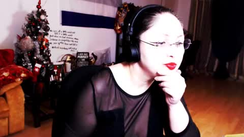 Empress online show from 9, 2, 2025