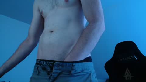 Snapshot of imsexyandiknowit89 chatting on 5, 7, 2026 Flummi online show from 5, 7, 2026