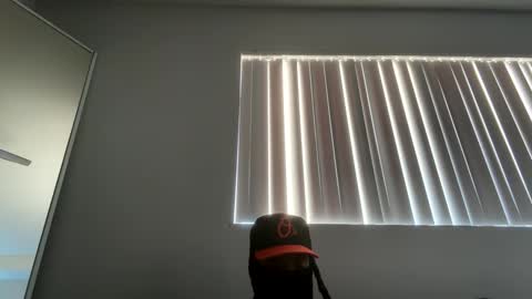 imstraightt18 online show from 3, 12, 2024