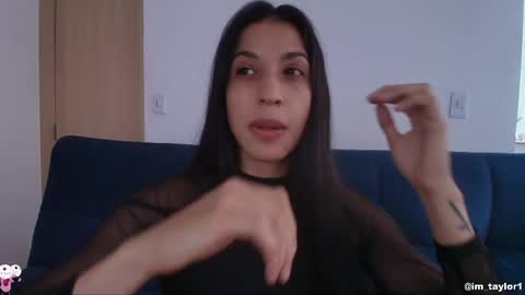 Snapshot of imtaylor__ chatting on 11, 4, 2026 TAYLOR online show from 11, 4, 2026