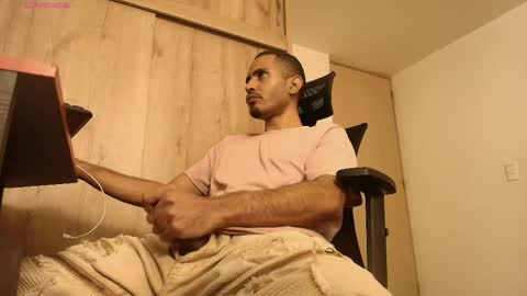 Snapshot of imyourg0d chatting on 30, 5, 2026 Daniel thumb up me please its important Im new INDEPENDENT MODEL online show from 30, 5, 2026