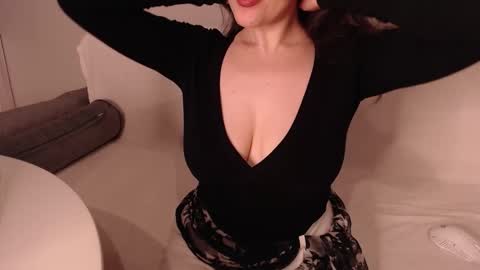 Lin online show from 24, 11, 2025