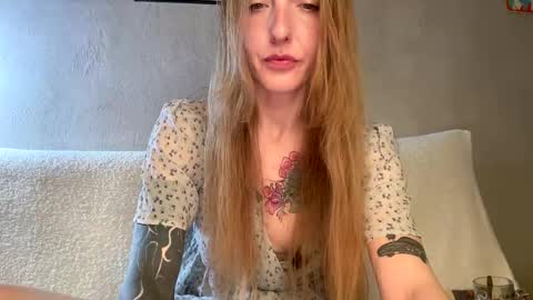 oksana  online show from 10, 4, 2026