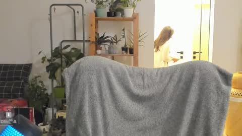 Snapshot of inakush chatting on 7, 12, 2024 Ina Kush online show from 7, 12, 2024