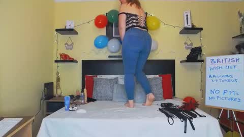 Snapshot of inannalove chatting on 12, 12, 2024 inannalove online show from 12, 12, 2024