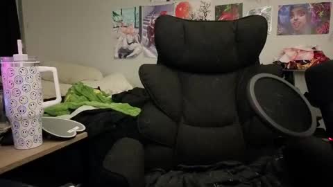 Inarafoxx online show from 22, 4, 2026