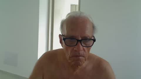 Snapshot of incendiado chatting on 16, 10, 2025 incendiado online show from 16, 10, 2025