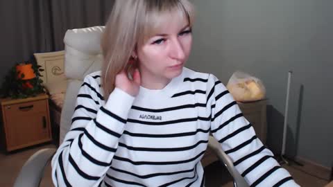 Snapshot of incredible_ariela chatting on 11, 1, 2025 incredible_ariela online show from 11, 1, 2025