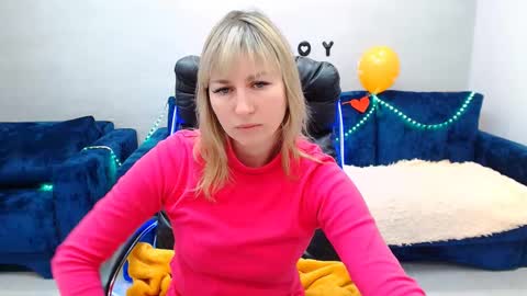 Snapshot of incredible_ariela chatting on 22, 2, 2025 incredible_ariela online show from 22, 2, 2025