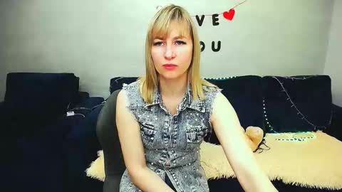Snapshot of incredible_ariela chatting on 26, 3, 2026 incredible_ariela online show from 26, 3, 2026