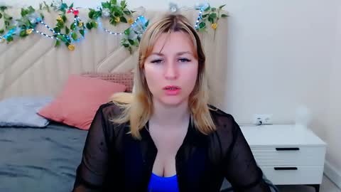 Snapshot of incredible_ariela chatting on 10, 4, 2026 incredible_ariela online show from 10, 4, 2026
