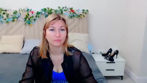 Snapshot of incredible_ariela chatting on 16, 4, 2026 incredible_ariela online show from 16, 4, 2026