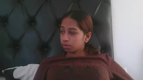 indanbella19 online show from 29, 4, 2026