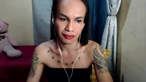 Snapshot of indaypakay_ts chatting on 12, 7, 2026 Pakay online show from 12, 7, 2026