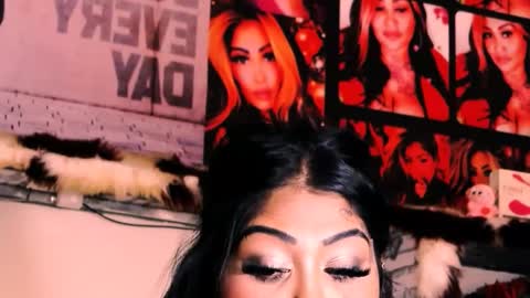 Snapshot of indian_dreamgirl chatting on 13, 9, 2025 Bella Ambrosia online show from 13, 9, 2025