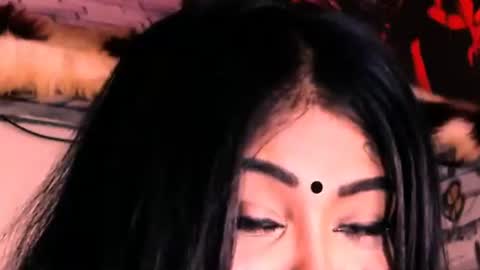 Snapshot of indian_dreamgirl chatting on 11, 10, 2025 Bella Ambrosia online show from 11, 10, 2025