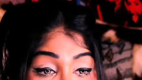 Snapshot of indian_dreamgirl chatting on 15, 10, 2025 Bella Ambrosia online show from 15, 10, 2025