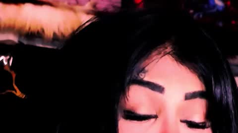 Snapshot of indian_dreamgirl chatting on 7, 5, 2026 Bella Ambrosia online show from 7, 5, 2026