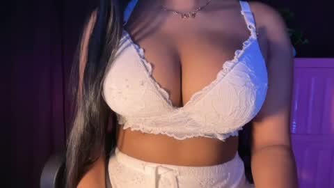 Raya  online show from 30, 4, 2026