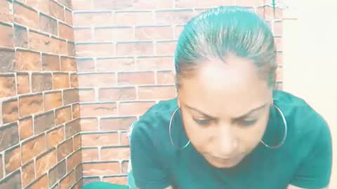 Snapshot of indian_spice_girl chatting on 25, 5, 2026 indian_spice_girl online show from 25, 5, 2026