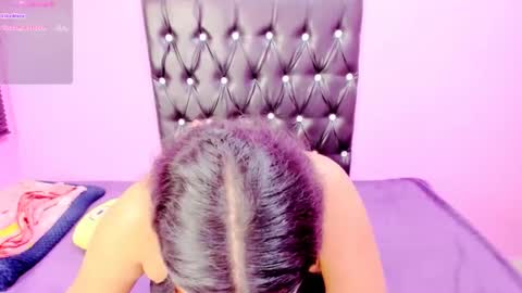 Snapshot of indianflame chatting on 1, 2, 2025 PARADISEQUEEN online show from 1, 2, 2025