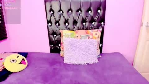 Snapshot of indianflame chatting on 6, 2, 2025 PARADISEQUEEN online show from 6, 2, 2025