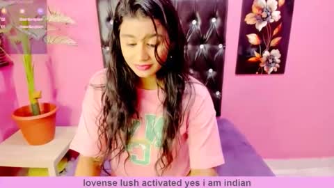Snapshot of indianflame chatting on 2, 12, 2025 PARADISEQUEEN online show from 2, 12, 2025