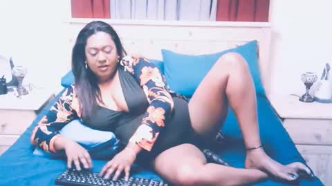 Amy online show from 25, 9, 2025