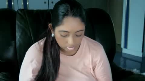 Snapshot of indianplaygal69 chatting on 23, 9, 2025 Indianpalgal69 online show from 23, 9, 2025